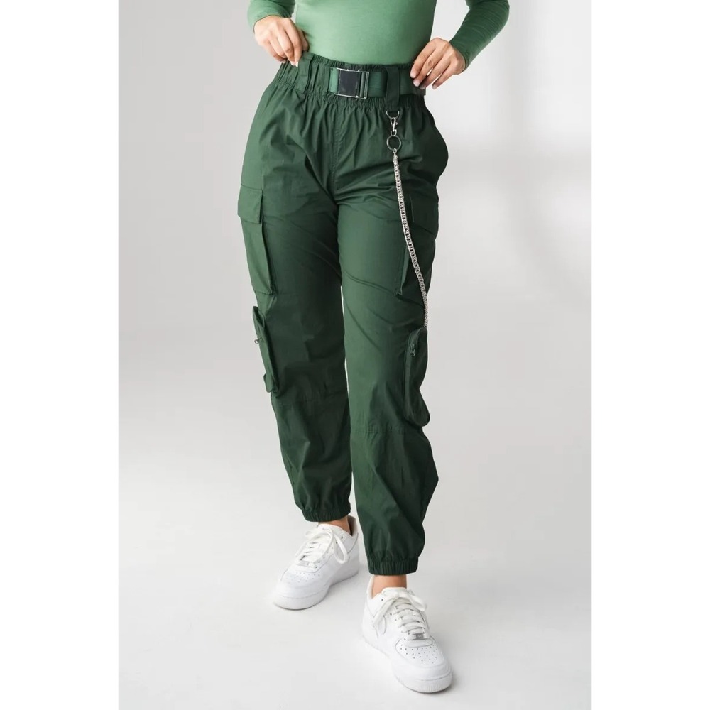 Vitality Women's Noa‎ Green Cargo Pants Small